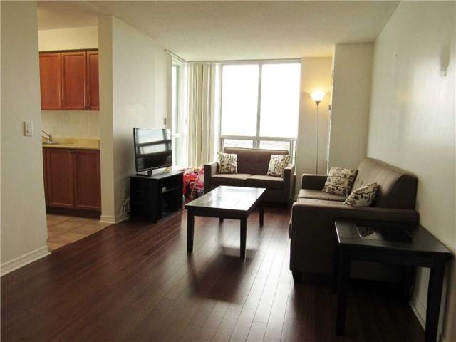 1003 - 4889 Kimbermount Ave, Condo with 2 bedrooms, 2 bathrooms and 1 parking in Mississauga ON | Image 4