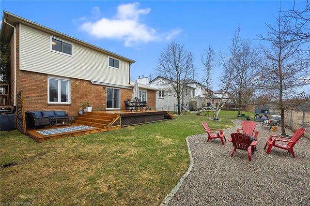 31 Chartwell Crescent, House detached with 3 bedrooms, 2 bathrooms and 6 parking in Kingston ON | Image 41