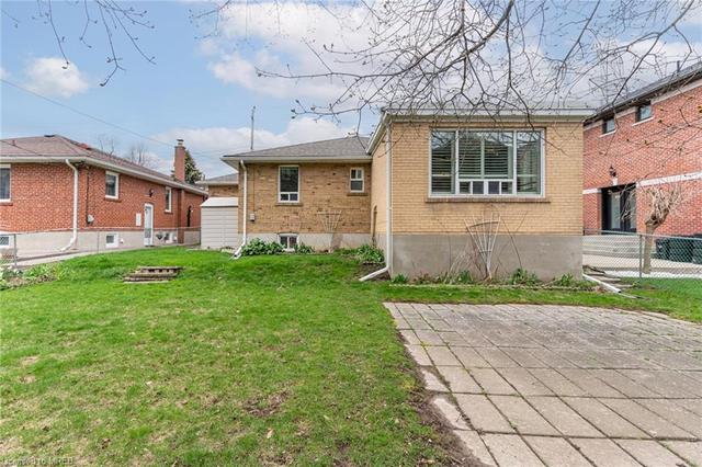 65 North Heights Road, House detached with 3 bedrooms, 2 bathrooms and 2 parking in Toronto ON | Image 40