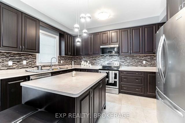 40 Squire Ellis Dr, House detached with 4 bedrooms, 7 bathrooms and 5 parking in Brampton ON | Image 5