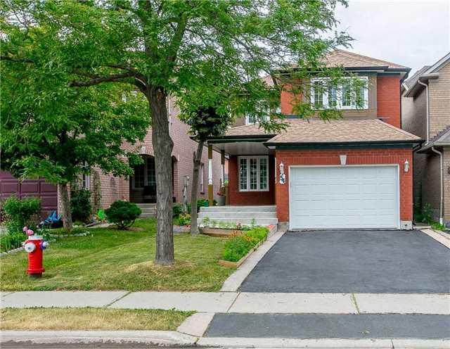 54 Prairie Rose Circ, House detached with 3 bedrooms, 4 bathrooms and 4 parking in Brampton ON | Image 1