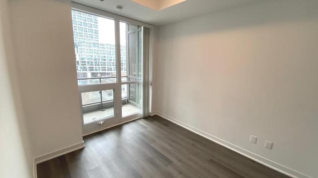 915 - 60 Berwick Ave, Condo with 1 bedrooms, 1 bathrooms and 1 parking in Toronto ON | Image 19
