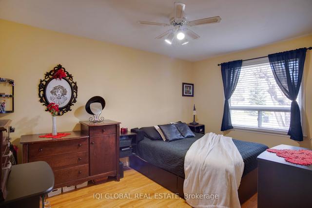 159 Goulding Ave, House detached with 3 bedrooms, 2 bathrooms and 5 parking in Toronto ON | Image 8