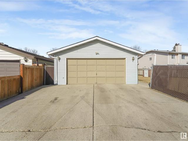 9311 168 Av Nw, House detached with 4 bedrooms, 2 bathrooms and 2 parking in Edmonton AB | Image 39