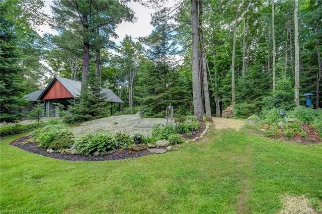 1042 Moore Rd, House detached with 2 bedrooms, 3 bathrooms and 14 parking in Bracebridge ON | Image 33