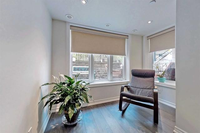 th125 - 40 Carnation Ave, Townhouse with 2 bedrooms, 2 bathrooms and 1 parking in Toronto ON | Image 9