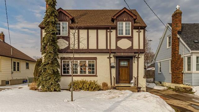 53 Linden St, House detached with 3 bedrooms, 2 bathrooms and 3 parking in St. Catharines ON | Image 1