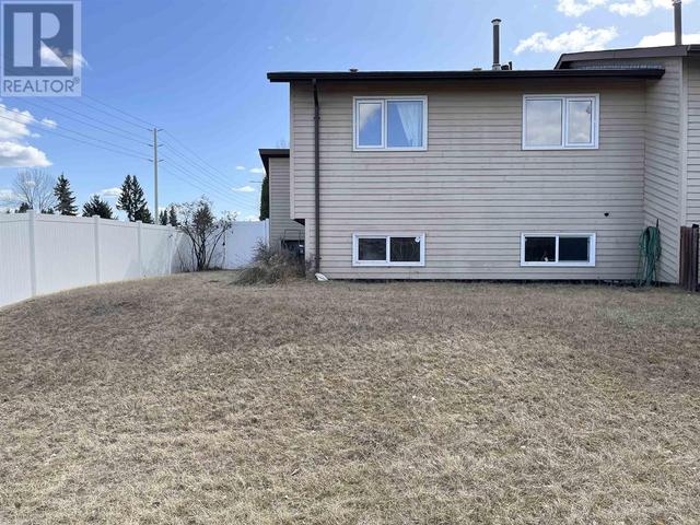 3618 Hesse Place, House attached with 3 bedrooms, 1 bathrooms and null parking in Prince George BC | Image 17