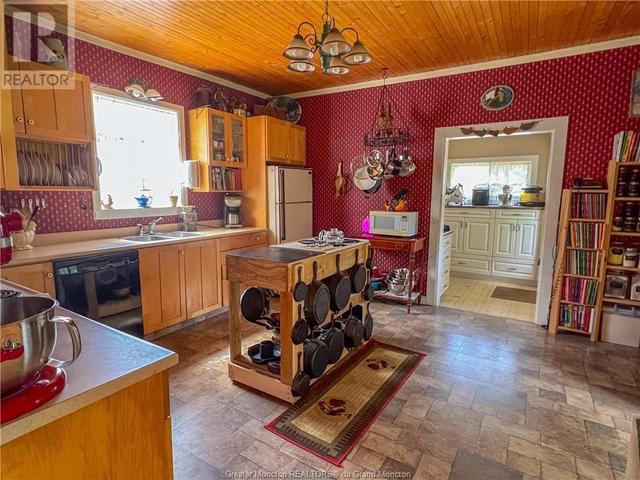 2792 Fredericton Rd, House detached with 4 bedrooms, 1 bathrooms and null parking in Salisbury NB | Image 19