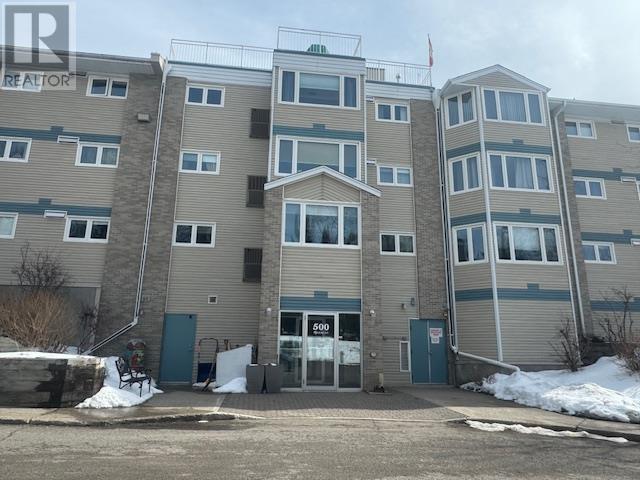 207 - 500 Toledo Street, Condo with 2 bedrooms, 1 bathrooms and null parking in Thunder Bay ON | Image 1