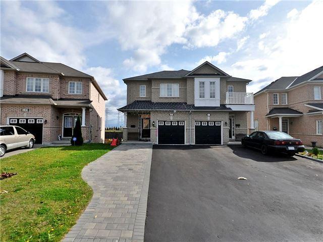 251 Terra Rd, House semidetached with 3 bedrooms, 4 bathrooms and 5 parking in Vaughan ON | Image 1