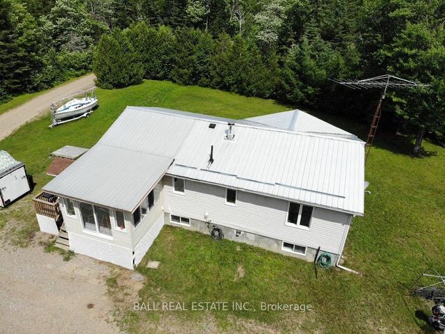 7113 Highway 127, House detached with 3 bedrooms, 2 bathrooms and 20 parking in South Algonquin ON | Image 12