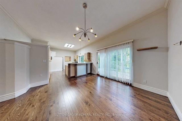 70 Don River Blvd, House detached with 3 bedrooms, 3 bathrooms and 10 parking in Toronto ON | Image 26