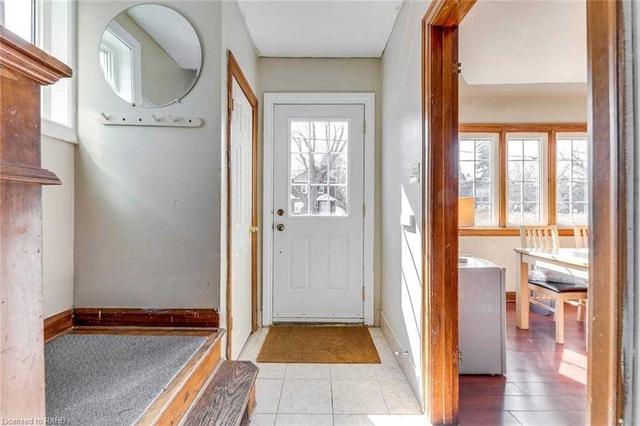 76 Sterling St, House detached with 5 bedrooms, 2 bathrooms and 4 parking in Hamilton ON | Image 32