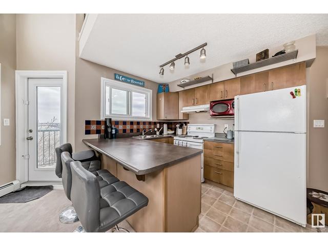 402 - 10118 95 St Nw, Condo with 2 bedrooms, 2 bathrooms and null parking in Edmonton AB | Image 12