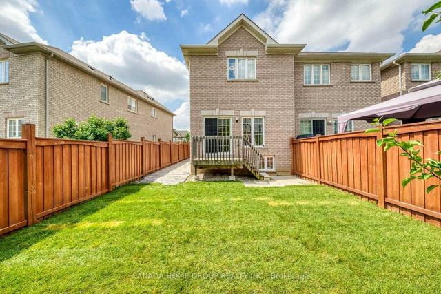 5189 Angel Stone Dr, House attached with 3 bedrooms, 4 bathrooms and 2 parking in Mississauga ON | Image 9