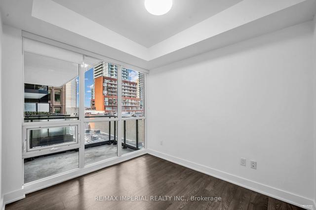 507 - 30 Roehampton Ave W, Condo with 1 bedrooms, 1 bathrooms and 0 parking in Toronto ON | Image 4