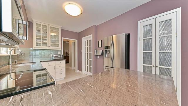 14 Murray St, House detached with 4 bedrooms, 3 bathrooms and 8 parking in Brampton ON | Image 28