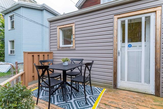 1806 Queen St E, House detached with 3 bedrooms, 2 bathrooms and 2 parking in Toronto ON | Image 28
