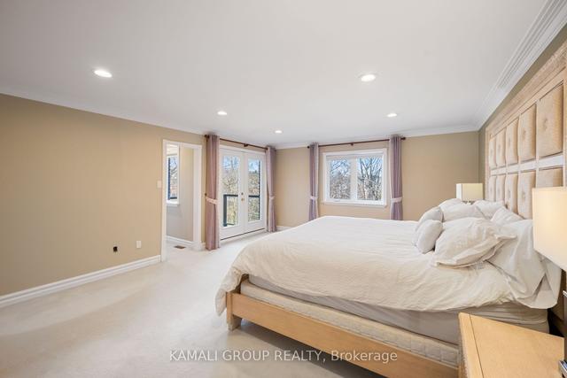 218 Owen Blvd, House detached with 4 bedrooms, 5 bathrooms and 6 parking in Toronto ON | Image 5