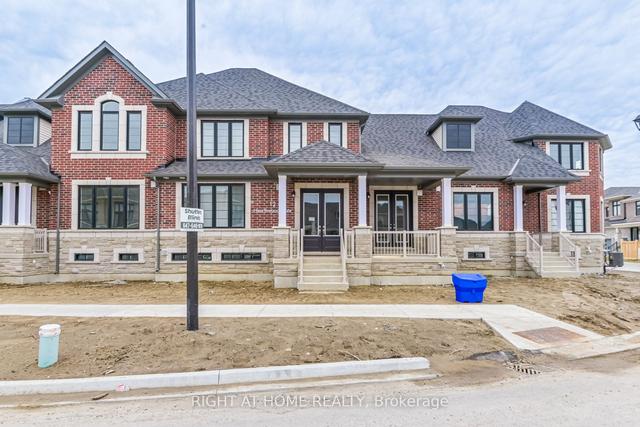 12 Hearthwood Gate, House attached with 3 bedrooms, 3 bathrooms and 4 parking in Whitchurch Stouffville ON | Image 1