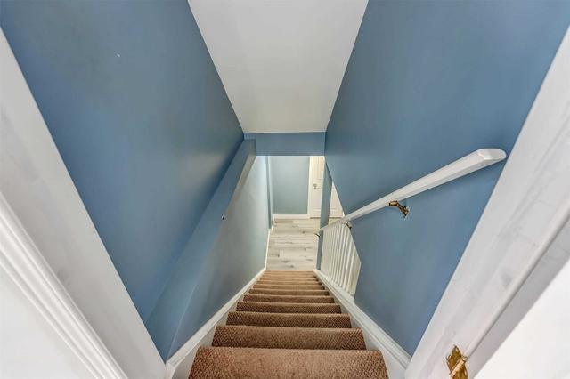 35 Carlos Crt, House detached with 3 bedrooms, 4 bathrooms and 5 parking in Cambridge ON | Image 20
