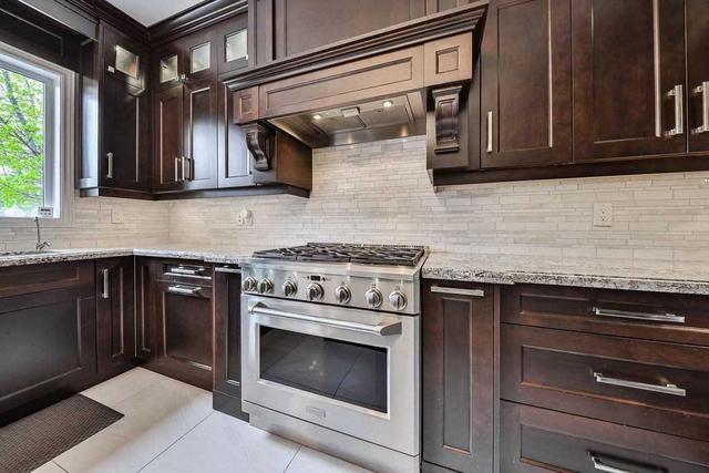 143 Weaver Crt, House detached with 5 bedrooms, 5 bathrooms and 10 parking in Vaughan ON | Image 9