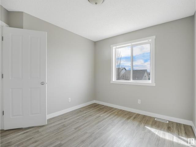 5312 204 St Nw, House semidetached with 3 bedrooms, 2 bathrooms and null parking in Edmonton AB | Image 25