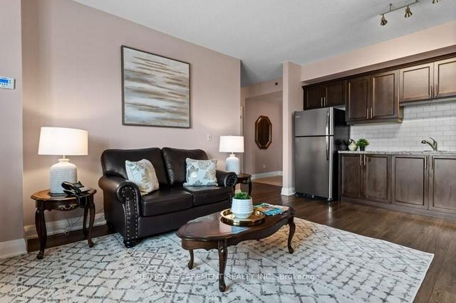 504 - 319 Highway 8, Condo with 2 bedrooms, 2 bathrooms and 1 parking in Hamilton ON | Image 7