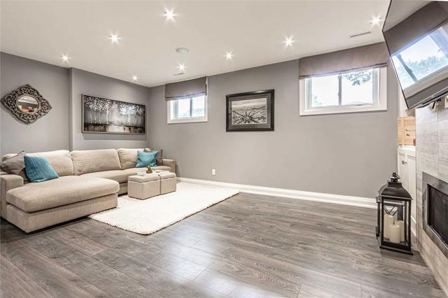 1255 Lakeview Dr, House detached with 4 bedrooms, 2 bathrooms and 3 parking in Oakville ON | Image 8