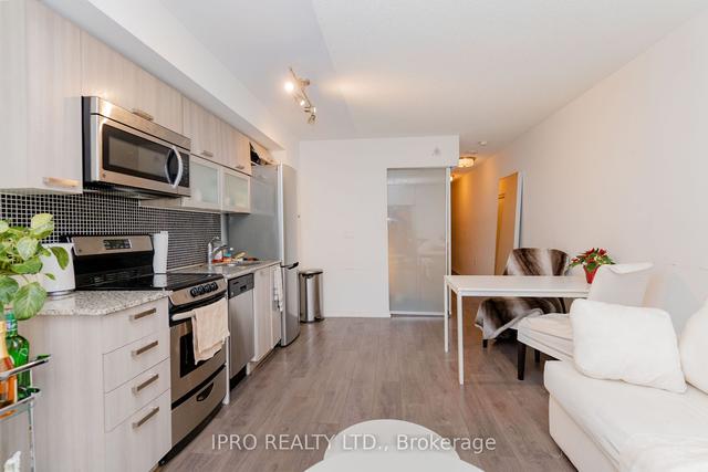 508e - 36 Lisgar St, Condo with 2 bedrooms, 1 bathrooms and 1 parking in Toronto ON | Image 2