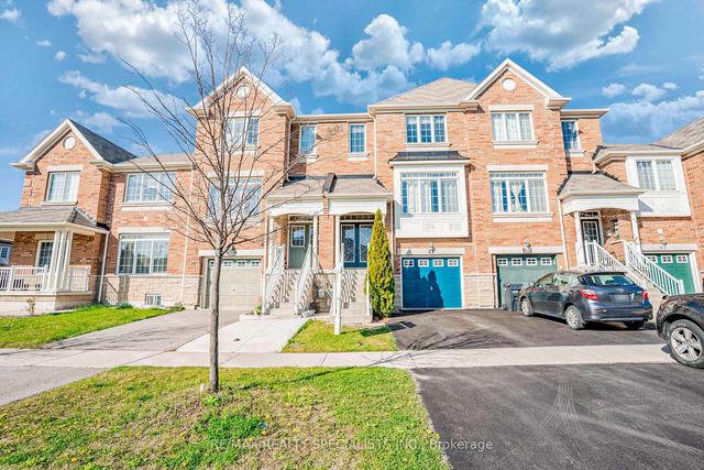 67 Lorenzo Circ, House attached with 3 bedrooms, 4 bathrooms and 2 parking in Brampton ON | Image 12