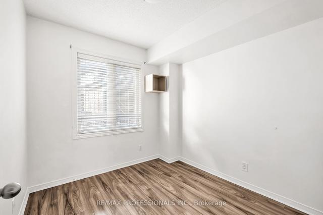 202 - 12 Sudbury St, Townhouse with 3 bedrooms, 1 bathrooms and 0 parking in Toronto ON | Image 9
