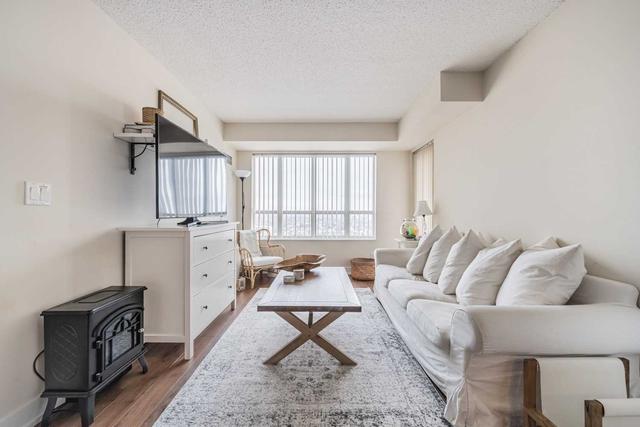 2425 - 2 Eva Rd, Condo with 2 bedrooms, 2 bathrooms and 1 parking in Toronto ON | Image 13