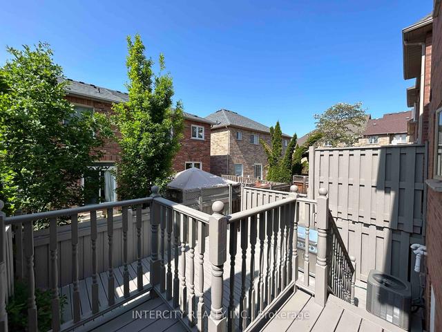 18 - 15 Pottery Pl, House attached with 3 bedrooms, 3 bathrooms and 2 parking in Vaughan ON | Image 18