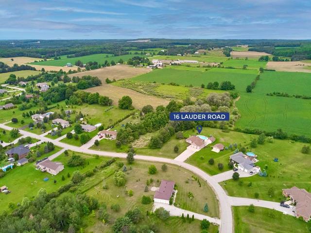 16 Lauder Rd, House detached with 3 bedrooms, 3 bathrooms and 15 parking in Oro Medonte ON | Image 14