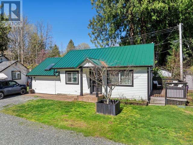 4 - 77 Nelson Rd, House detached with 2 bedrooms, 1 bathrooms and 2 parking in Lake Cowichan BC | Image 1