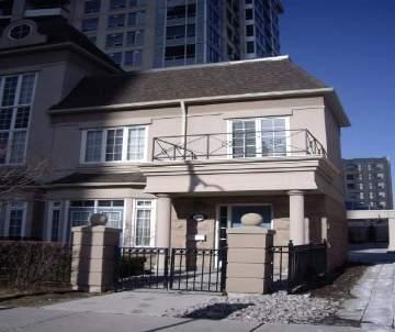 th9 - 2 Rean Dr, Townhouse with 2 bedrooms, 3 bathrooms and 1 parking in Toronto ON | Image 1