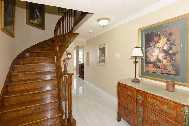 4 Butlermere Dr, House detached with 4 bedrooms, 4 bathrooms and 4 parking in Brampton ON | Image 7