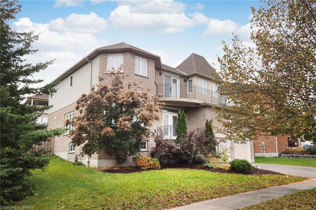 705 Salzburg Drive, House detached with 4 bedrooms, 3 bathrooms and 4 parking in Waterloo ON | Image 23