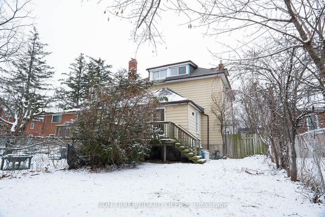 36 Fennell Ave, House semidetached with 3 bedrooms, 1 bathrooms and 2 parking in Hamilton ON | Image 20