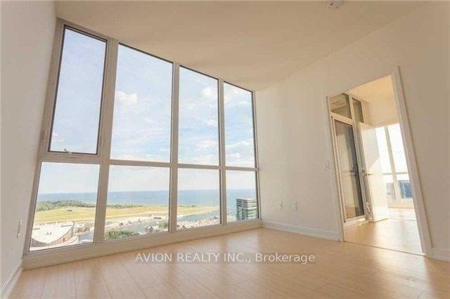 4306 - 85 Queens Wharf Rd, Condo with 3 bedrooms, 2 bathrooms and 1 parking in Toronto ON | Image 3