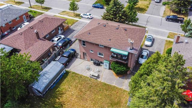 639 Cartier Ave, House detached with 6 bedrooms, 3 bathrooms and 10 parking in Oshawa ON | Image 20