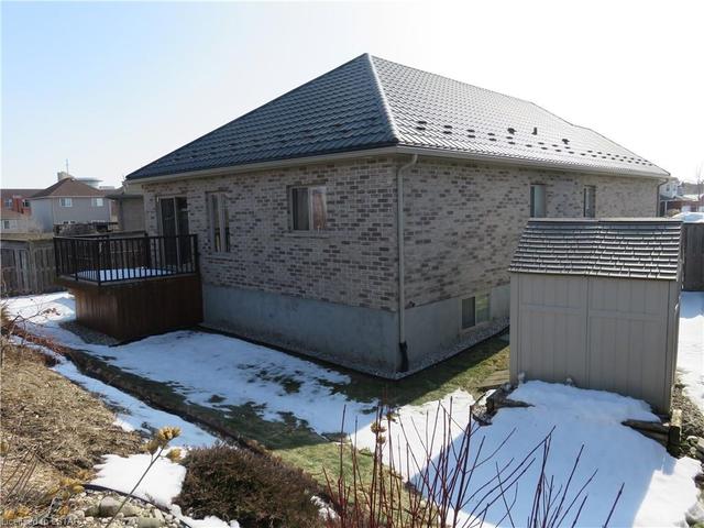 920 Briar Court, House detached with 3 bedrooms, 2 bathrooms and 6 parking in London ON | Image 31