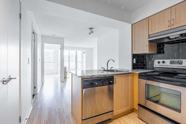 1102 - 76 Shuter St, Condo with 1 bedrooms, 1 bathrooms and 1 parking in Toronto ON | Image 6