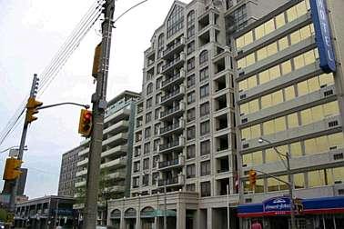 803 - 99 Avenue Rd, Condo with 2 bedrooms, 2 bathrooms and 1 parking in Toronto ON | Image 1