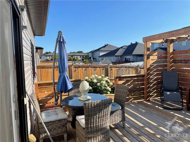 143 St Malo Place, Townhouse with 3 bedrooms, 2 bathrooms and 3 parking in Russell ON | Image 23