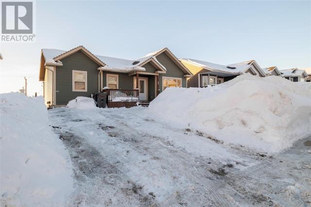 68 Sgt. Donald Lucas Drive, House other with 5 bedrooms, 3 bathrooms and null parking in Paradise NL | Image 2