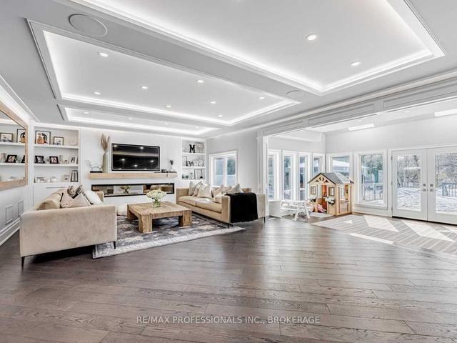 2060 Dickson Rd, House detached with 5 bedrooms, 7 bathrooms and 13 parking in Mississauga ON | Image 38