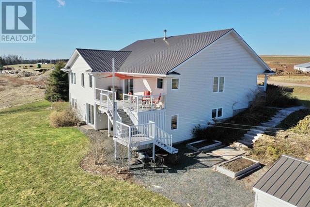 365 Souris River Road, House detached with 4 bedrooms, 3 bathrooms and null parking in Souris FD PE | Image 38